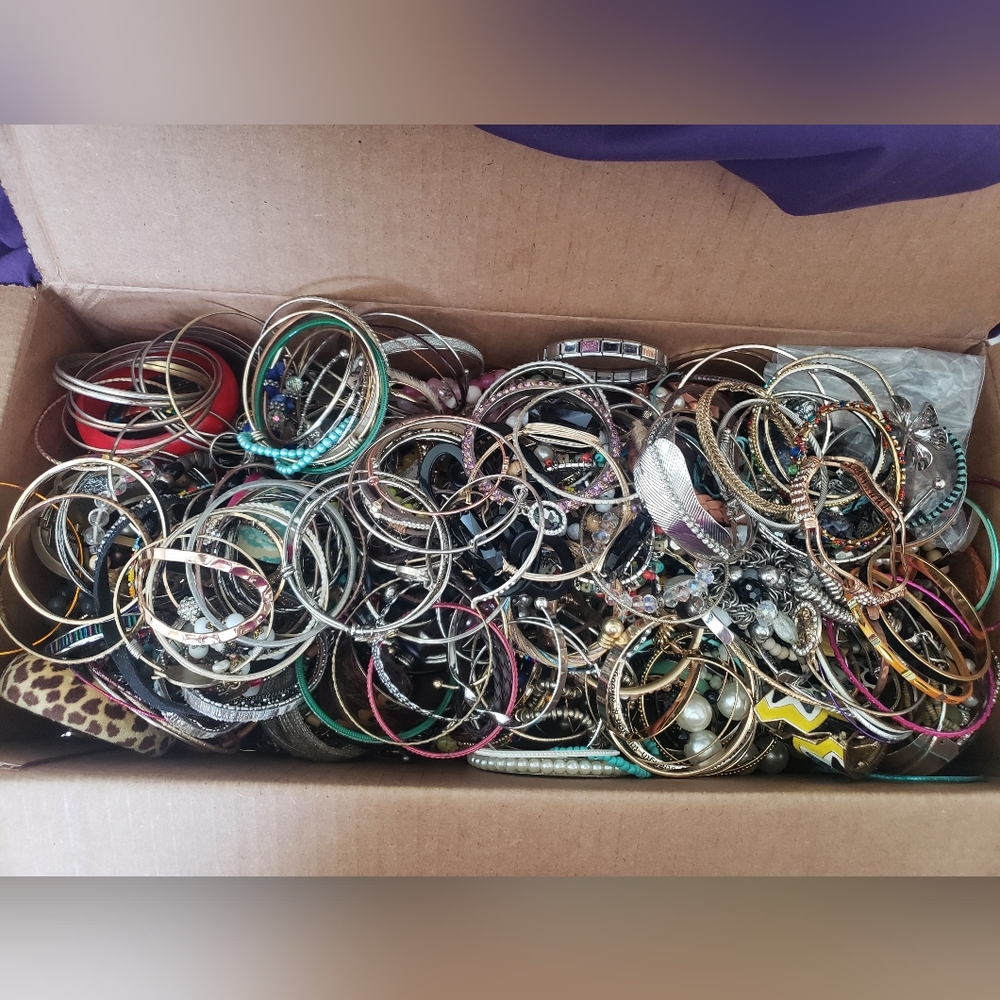 HUGE 10+POUNDS BANGLE & BRACELET LOT